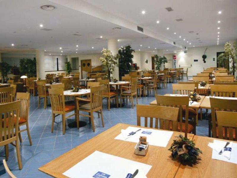 Hotel Express Aosta East Pollein Exteriör bild